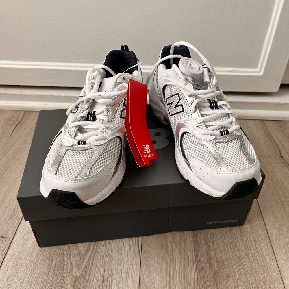 New Balance 530s UNWORN